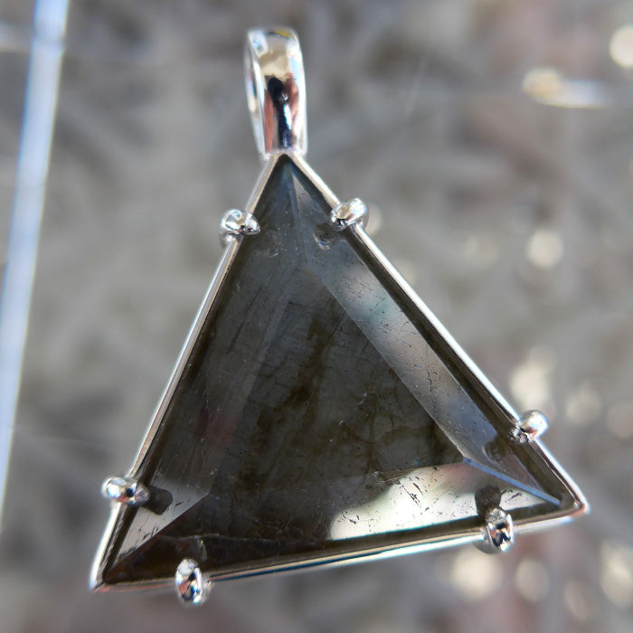 King Size Non-Tarnishing Labradorite Star of David by Kings Amao