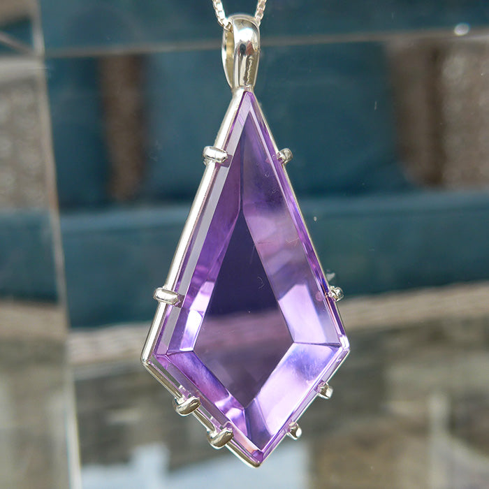 Jumbo Magenta Quartz Guardian Flame Pendant by Kings Amao