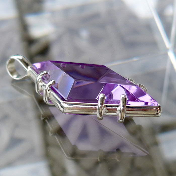 Magenta Quartz Ascension Star Pendant by Kings Amao