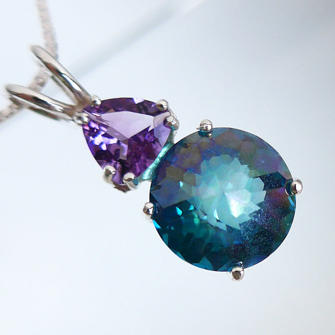 Aqua Aura Mini Radiant Heart with 6 mm Trillion Amethyst Crown