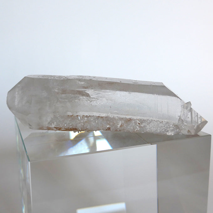 Diamantina DT Druzy Scepter Wand with Keystone Crystal