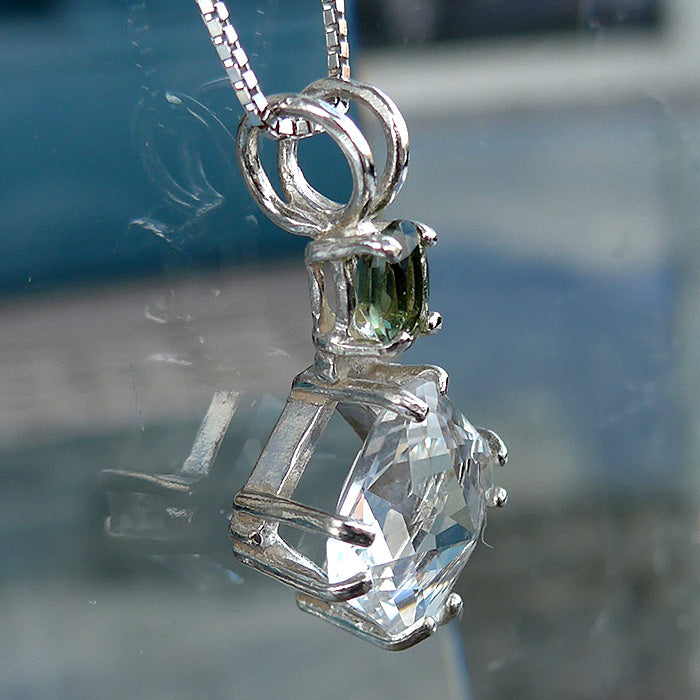 Clear Quartz Mini Magician Stone with Oval Moldavite Crown