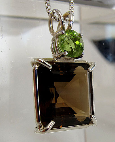 Smoky Earth Heart Pendant with Round Peridot Crown In Prong Setting