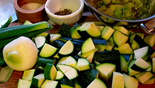 Yummy Quick & Easy Zucchini Soup