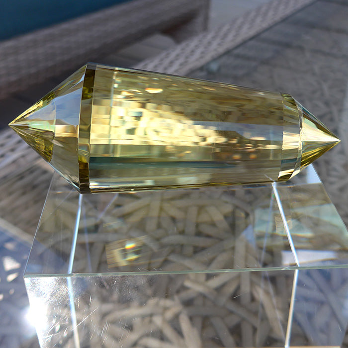Jumbo 48 Facet Citrine Vogel Wand with Chevron Zones