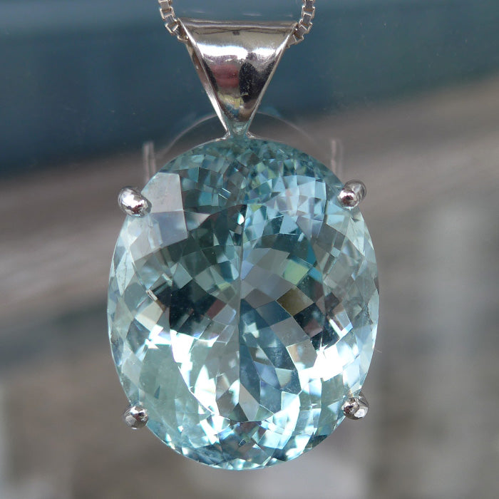 Museum Grade Oval Cut AAA Aquamarine Pendant in White Gold