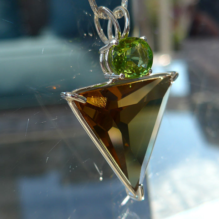 Citrine Angelic Star with Oval Peridot Crown