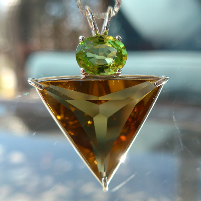 Citrine Angelic Star with Oval Peridot Crown