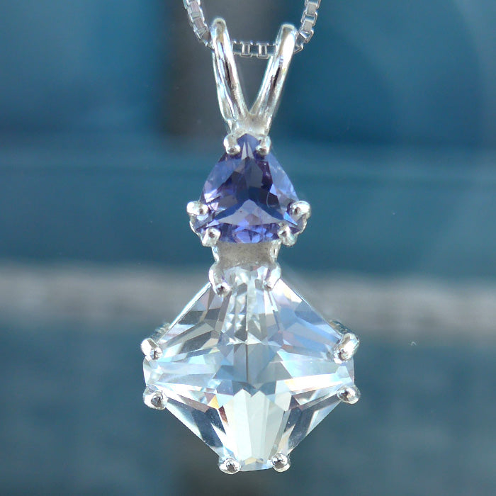 Clear Quartz Mini Magician Stone Pendant with Trillion Violet Hued Iolite Crown