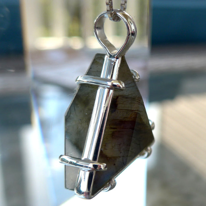 King Size Non-Tarnishing Labradorite Star of David by Kings Amao