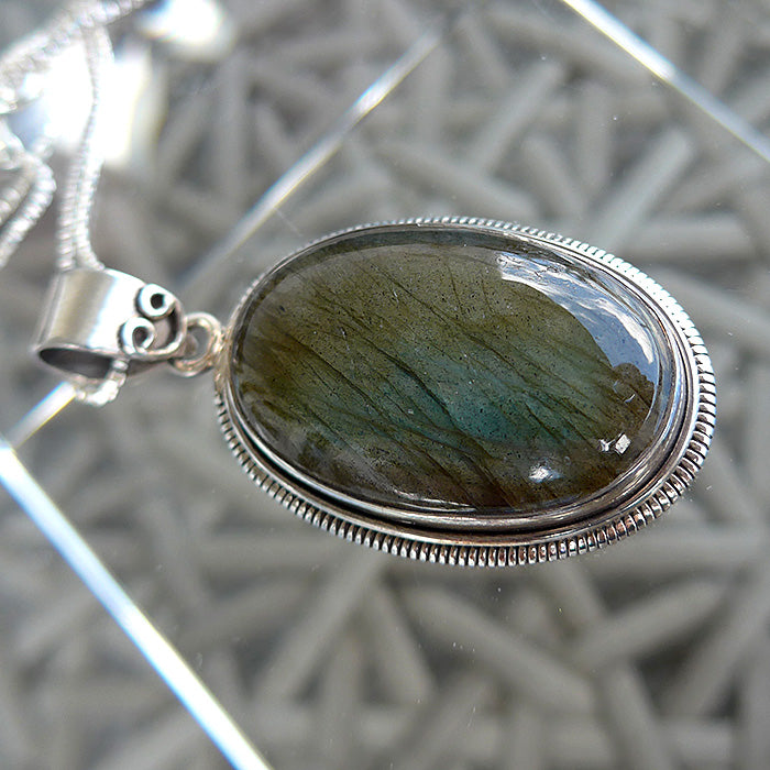 Large Oval Shimmering Labradorite Pendant