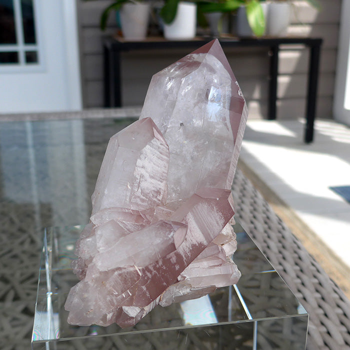 Large Lithium Standing Cluster