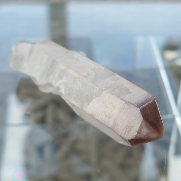 Slender Lithium Point