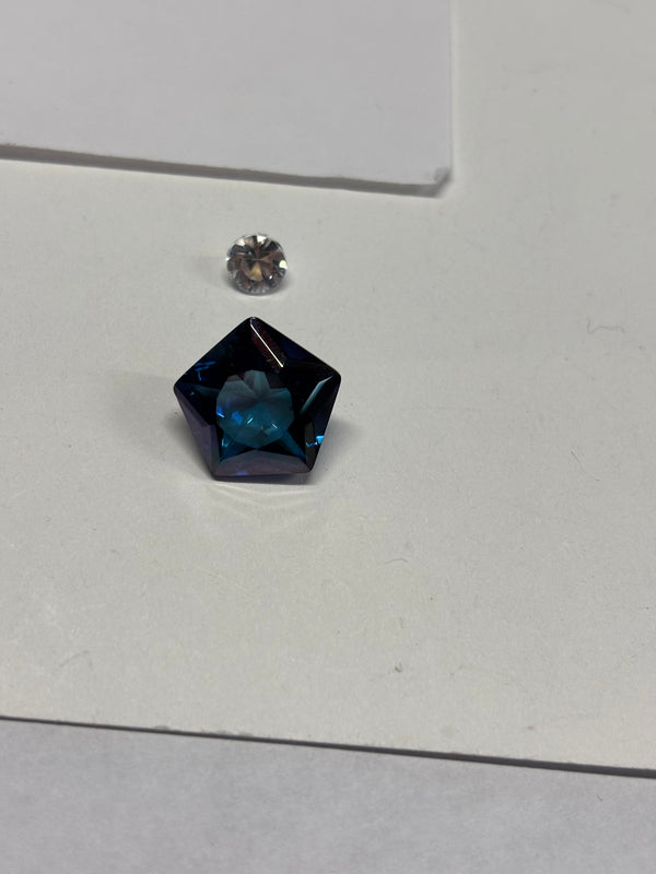 Eric Special Order Aqua Aura SOV with Phenacite Round 6mm