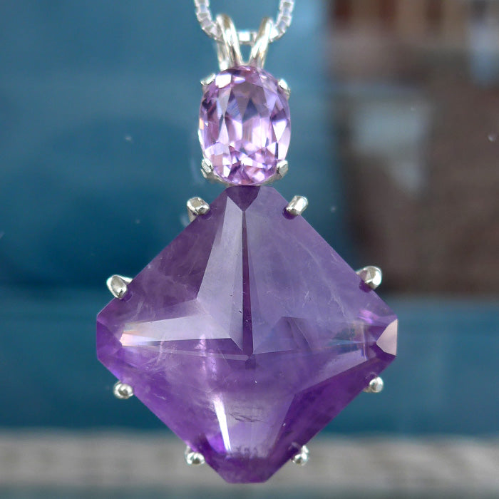 Amethyst Sparkling Large Magician Stone with Oval Kunzite Gemstone