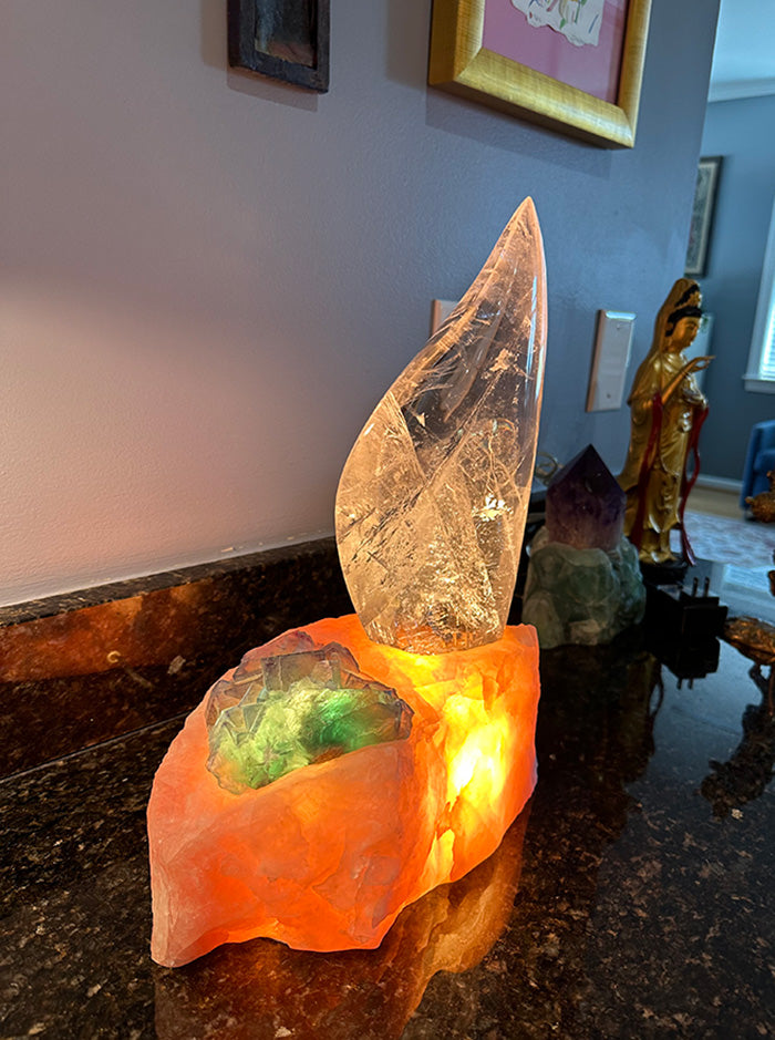 Clear Flame Lamp in Rose Quartz Base with Green Fluorite