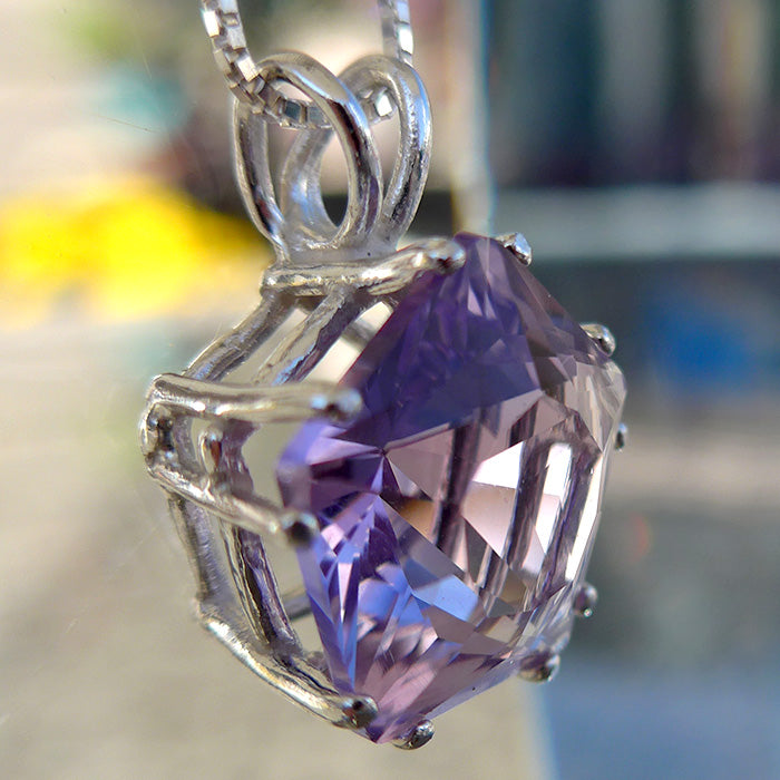 Amethyst Rose de France Star of Venus Pendant