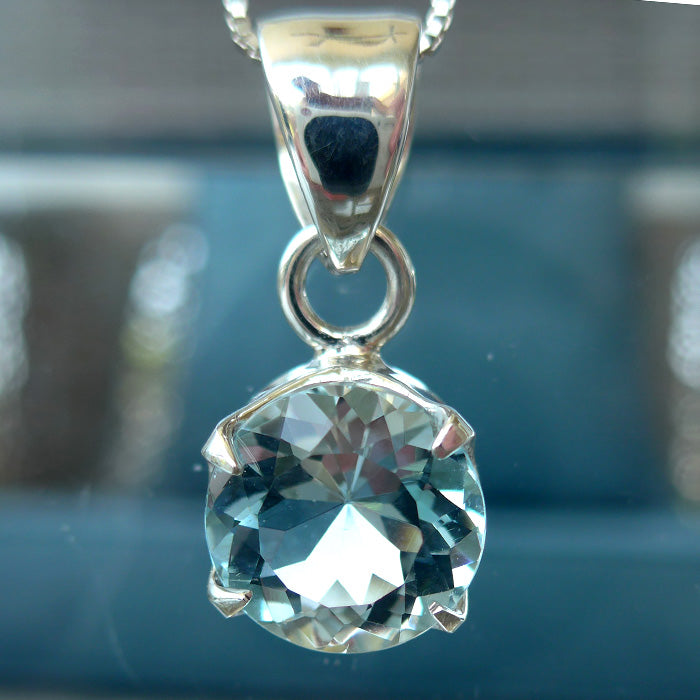 Untreated Faceted Round Blue Topaz Gemstone Pendant