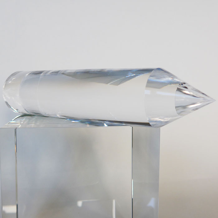 PRICE DROP: Slim 6 Petal 144 Facet Vogel Wand
