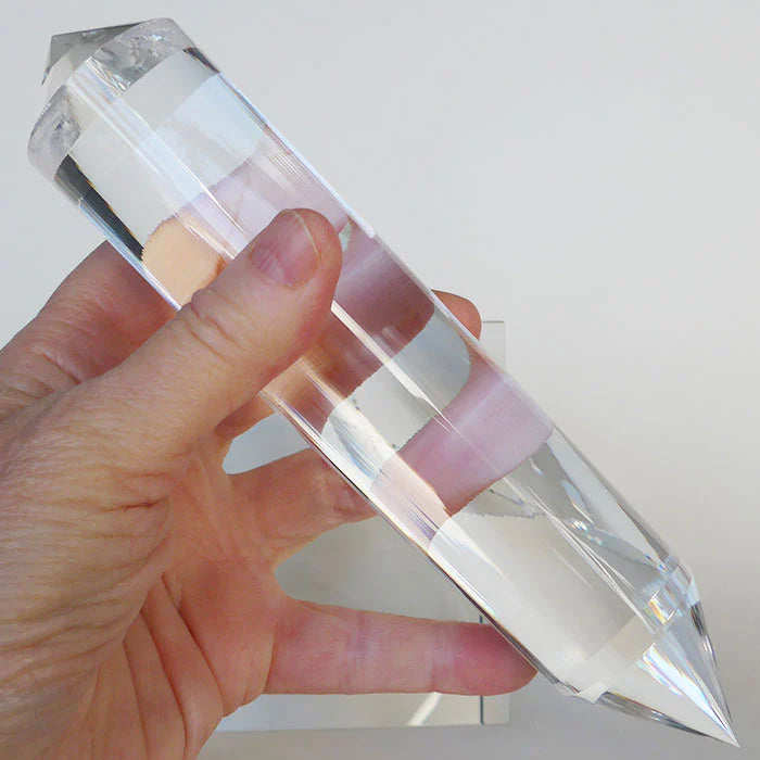 PRICE DROP: Slim 6 Petal 144 Facet Vogel Wand