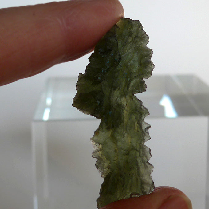 AAA Besednice Moldavite Slim Starburst Leaf