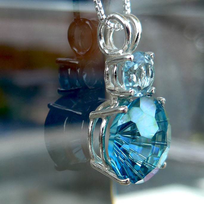 Aqua Aura Super Nova Pendant with Aquamarine Crown