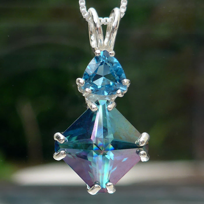 Aqua Aura Mini Magician with Blue Topaz
