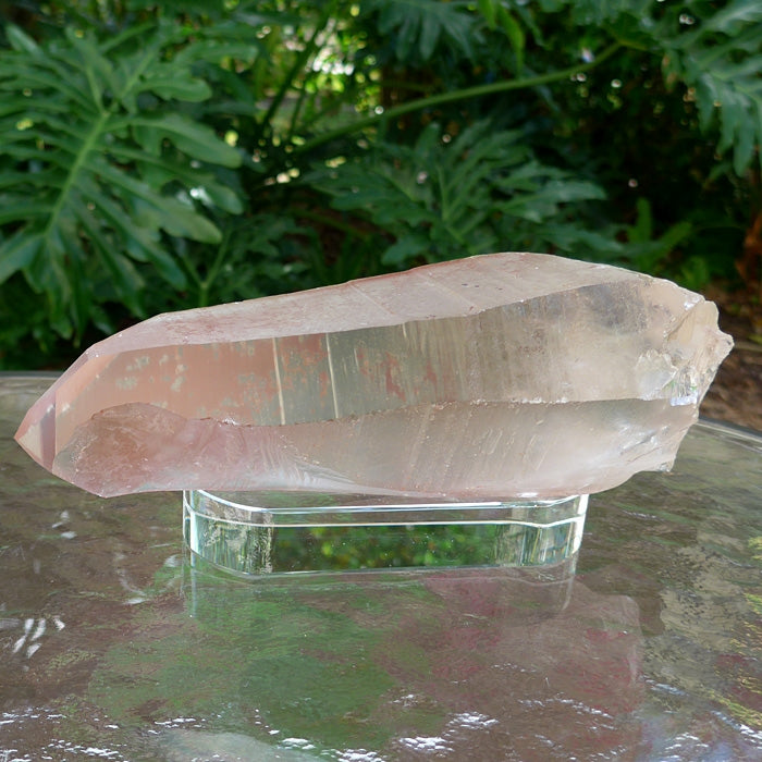 Large Pale Smoky Isis Channelling Growth Interference Michael Lemurian Wand