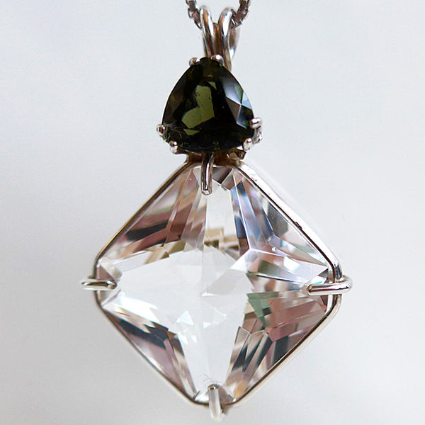 large-clear-mag-trill-mold-