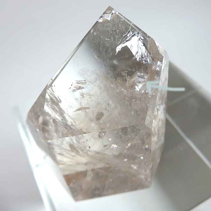 Clear Lemurian Quartz Manifestation Generator