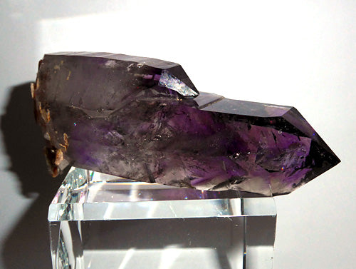 AAA Twin Phantom Madagascar Amethyst Point