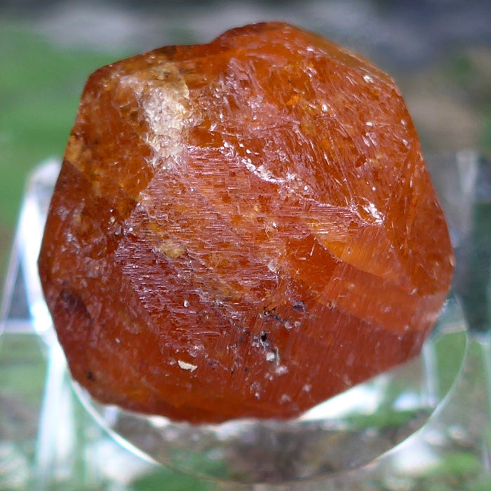Raw spessartite store garnet